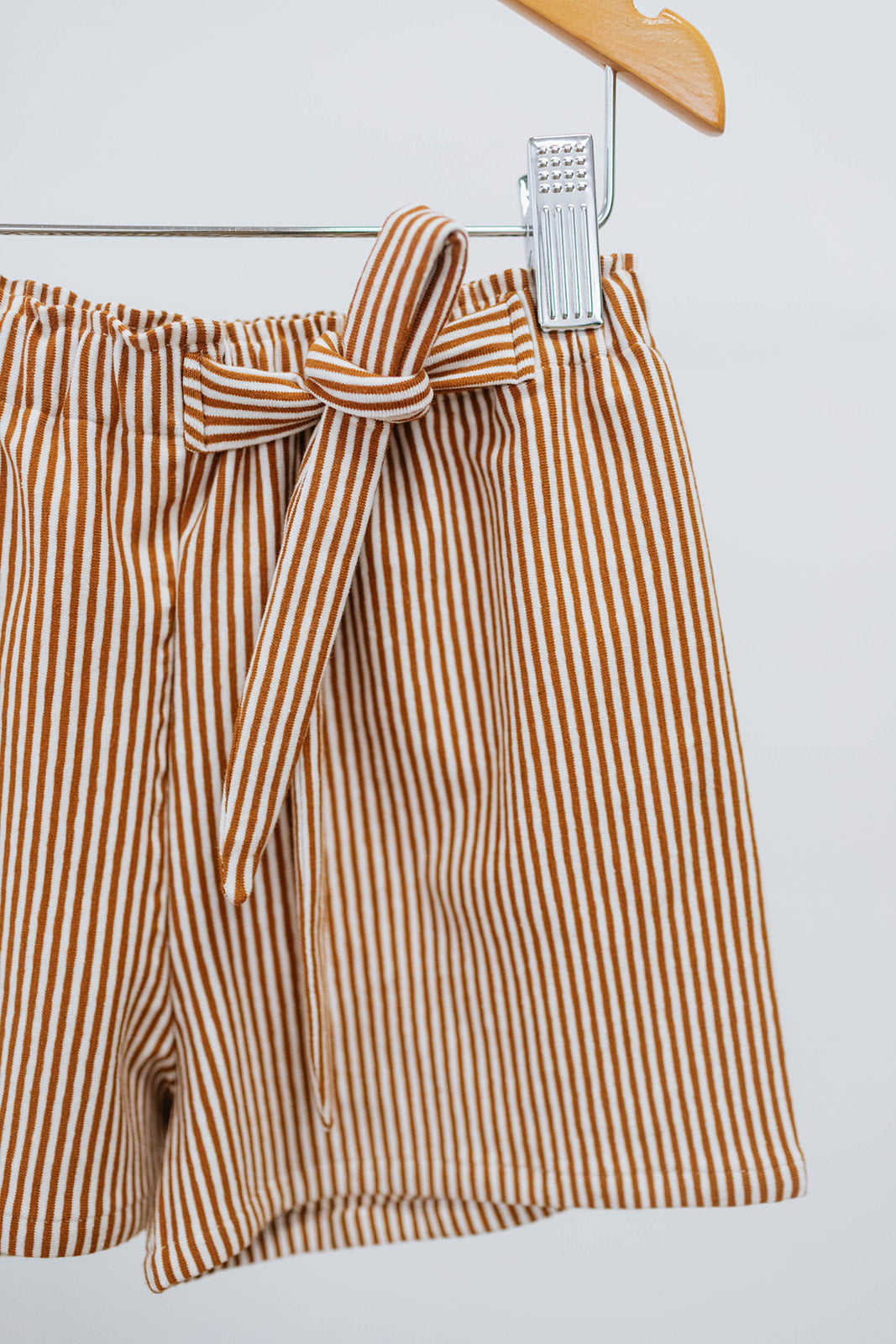 Isla Shorts — Caramel Stripe