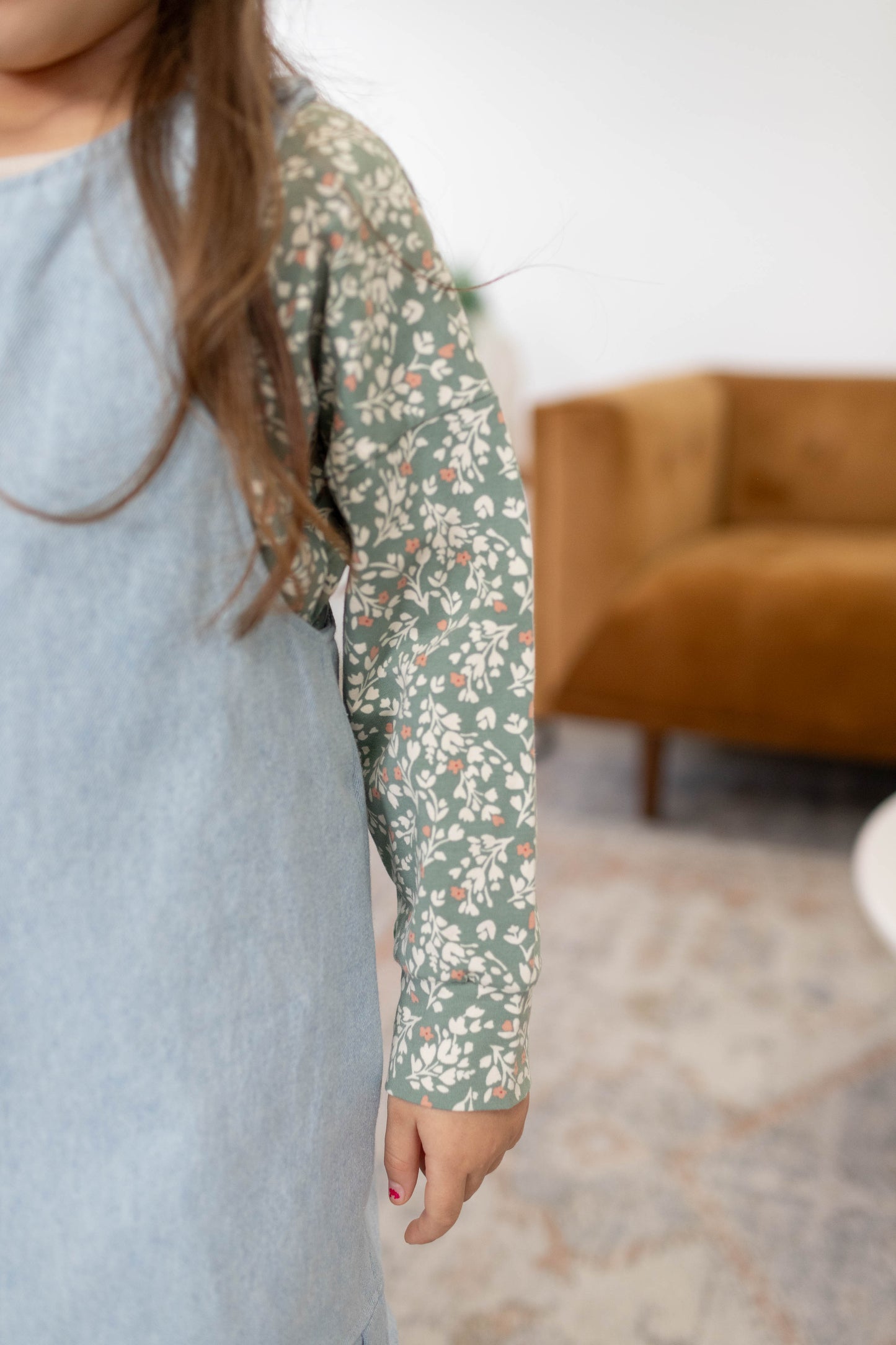 Olivia Sweatshirt — Stems