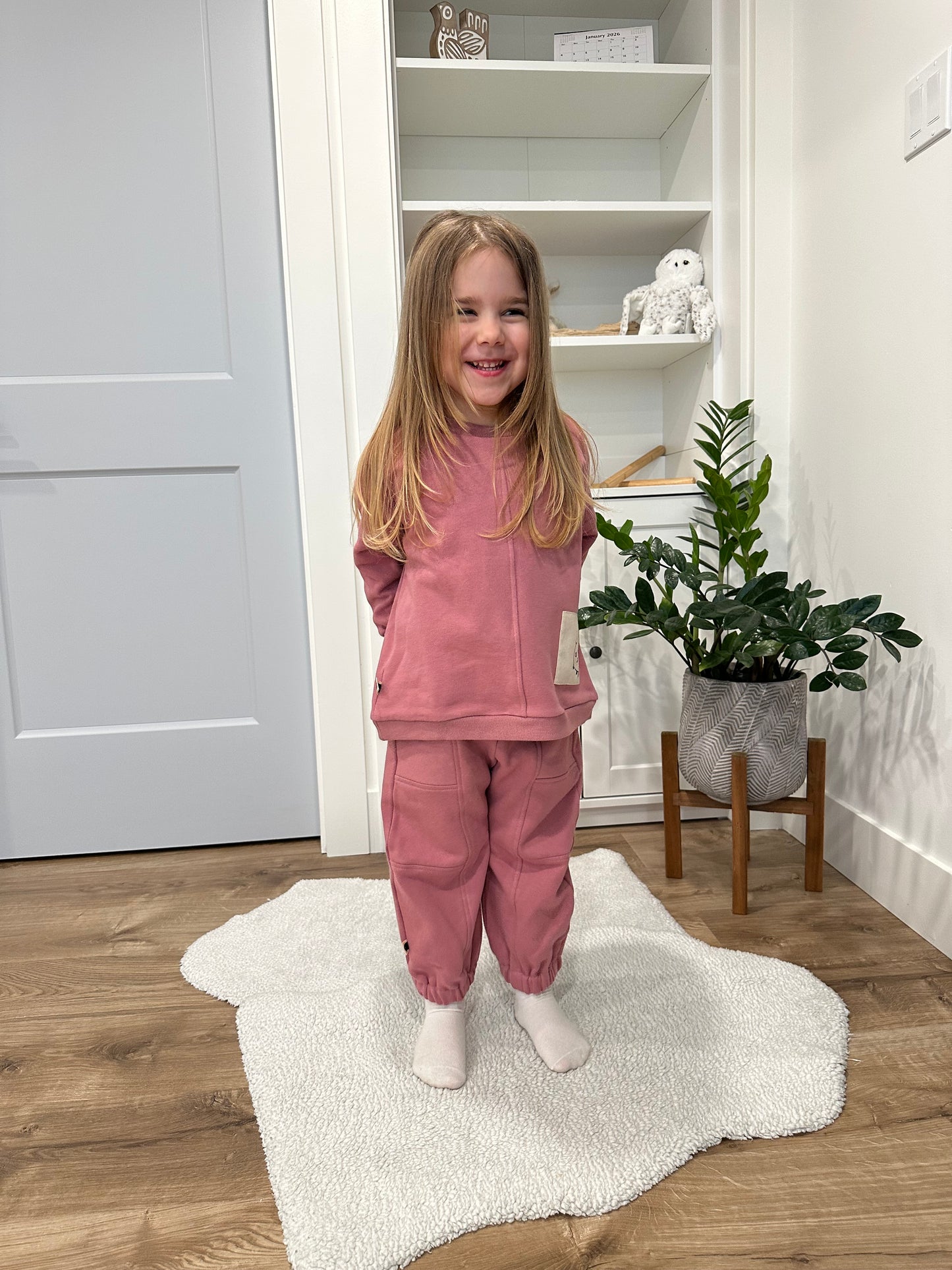 Meow Sweatshirt — Nostalgic Rose