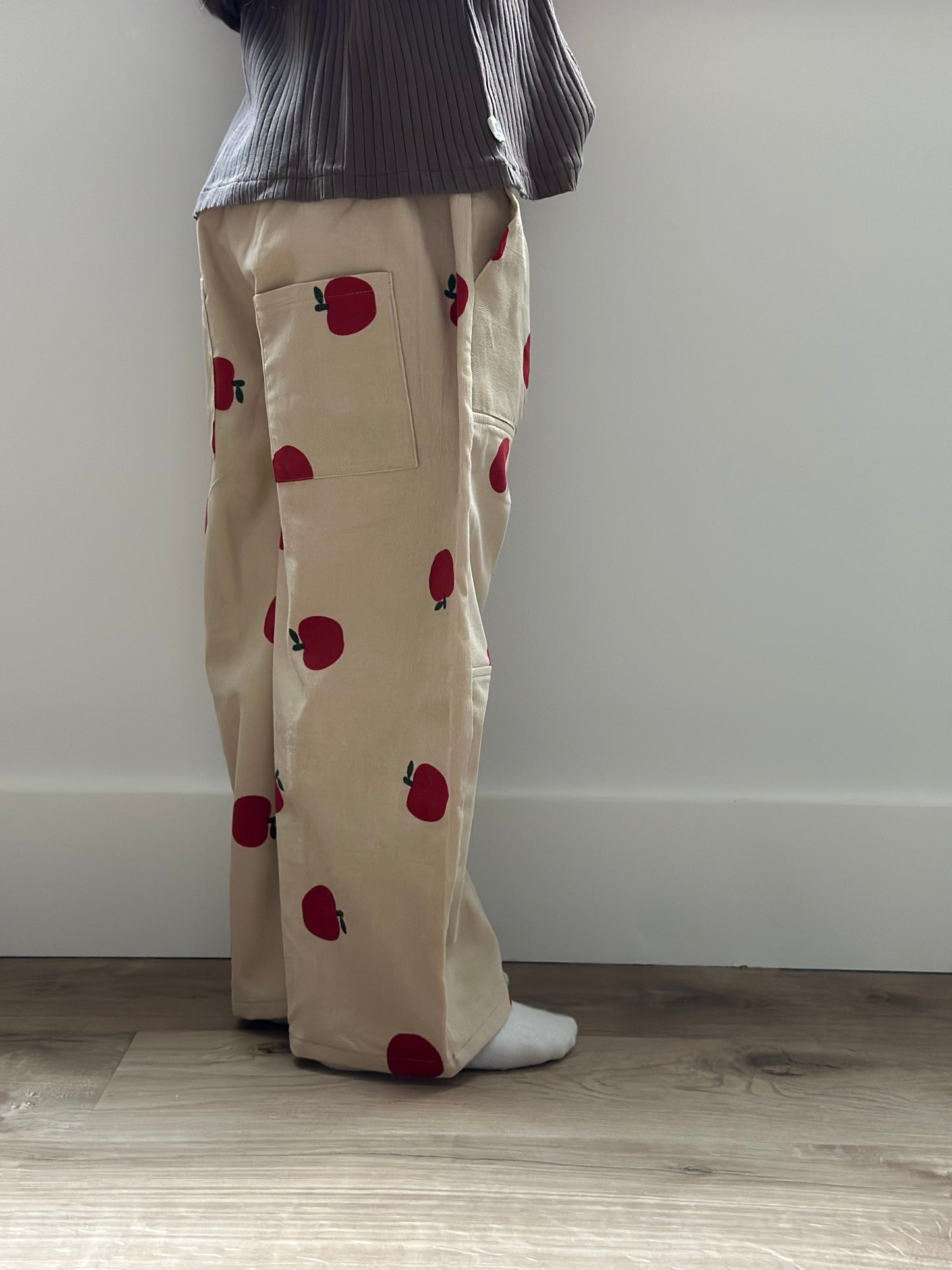 Kai Pant — Apple Cord