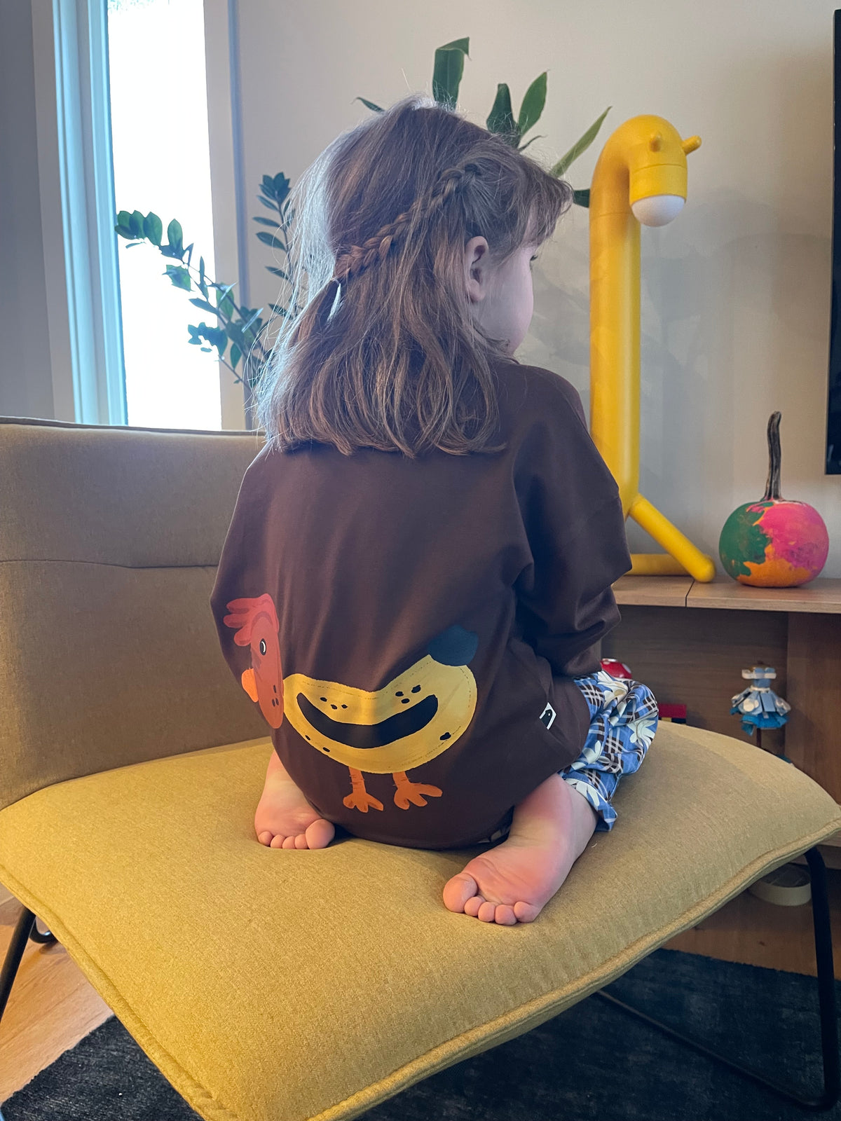 Ellis 3/4 Sleeve Tee — Chocolate Brown Chicken Banana